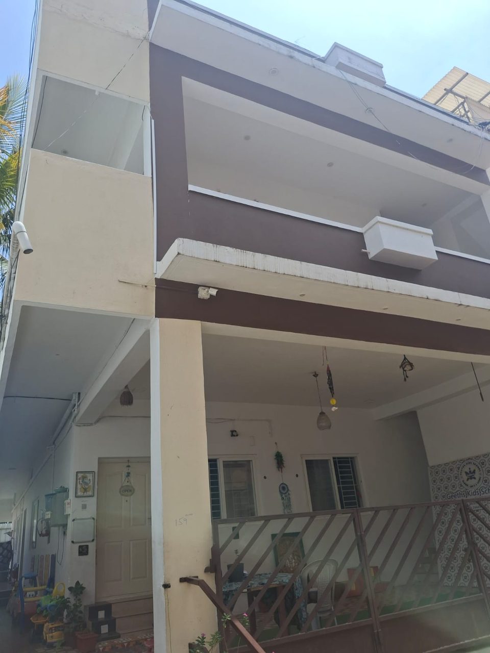 Front view of the Geeths Kids School building on Main Thadagam Road